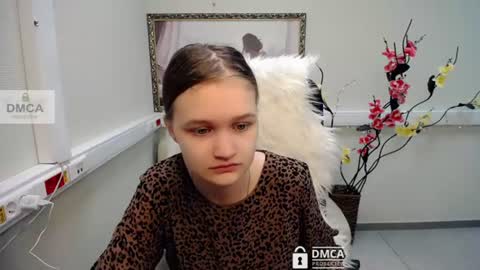 Sia online show from 06-28-26, 06:19