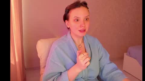 Dora Charmer online show from 07-31-26, 12:15