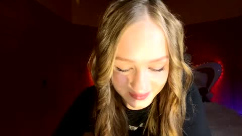 Anika online show from 04-15-26, 07:54