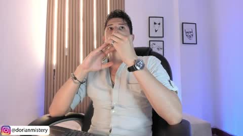 Snapshot of dorian_mystery chatting on 05-27-26, 01:57 dorian_mystery online show from 05-27-26, 01:57