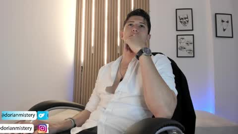 Snapshot of dorian_mystery chatting on 06-03-26, 01:30 dorian_mystery online show from 06-03-26, 01:30
