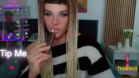 Snapshot of dorian_reed chatting on 06-20-26, 04:59 Helen my second account online show from 06-20-26, 04:59