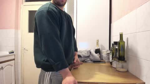 Snapshot of doriancretu95 chatting on 12-03-25, 02:08 menu below online show from 12-03-25, 02:08