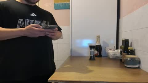 menu  below online show from 04-29-26, 08:59