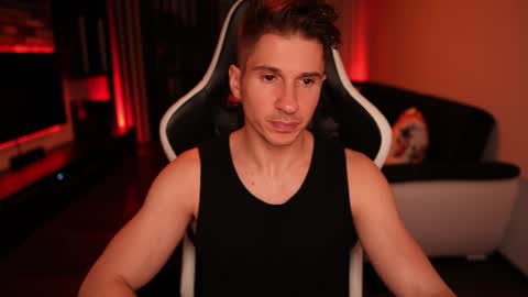 Snapshot of dorianreyes chatting on 10-23-25, 11:03 Dorian Reyes online show from 10-23-25, 11:03