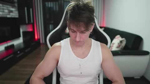 Snapshot of dorianreyes chatting on 10-26-25, 09:42 Dorian Reyes online show from 10-26-25, 09:42