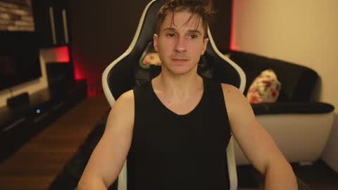 Snapshot of dorianreyes chatting on 03-20-26, 01:10 Dorian Reyes online show from 03-20-26, 01:10