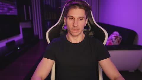 Snapshot of dorianreyes chatting on 03-21-26, 01:43 Dorian Reyes online show from 03-21-26, 01:43