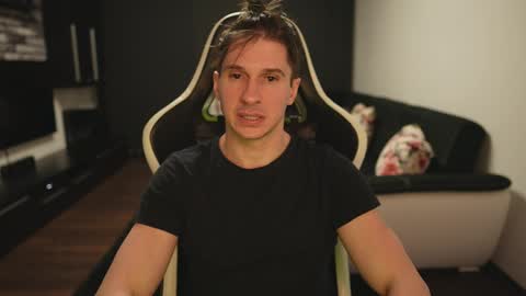 Snapshot of dorianreyes chatting on 03-26-26, 01:55 Dorian Reyes online show from 03-26-26, 01:55