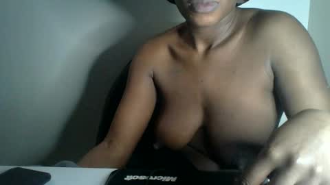 Snapshot of dorians_black chatting on 06-14-26, 08:44 dorians black online show from 06-14-26, 08:44