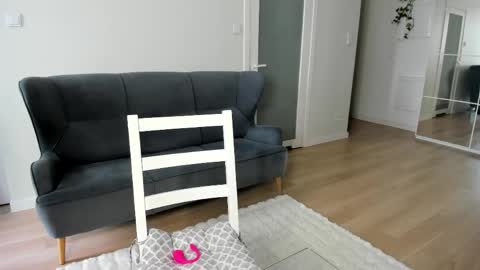 dormineaa online show from 05-31-26, 06:10