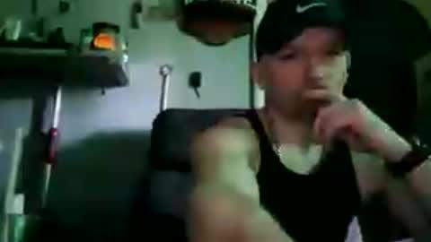 Snapshot of dougiebisme chatting on 07-11-26, 05:37 dougiebisme online show from 07-11-26, 05:37