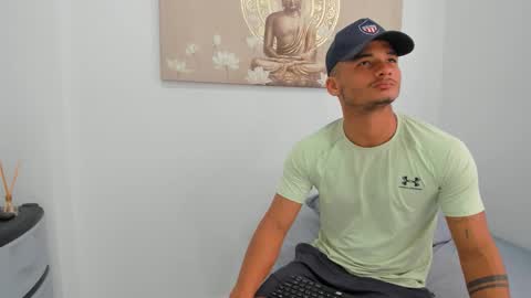 douglas_dotado online show from 02-03-26, 05:18