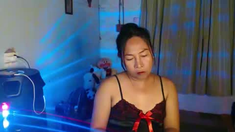 doyouwantme143 online show from 02-16-26, 12:45