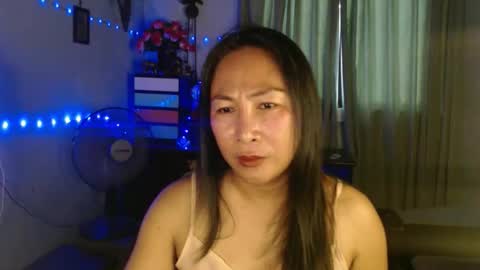 doyouwantme143 online show from 04-25-26, 08:06