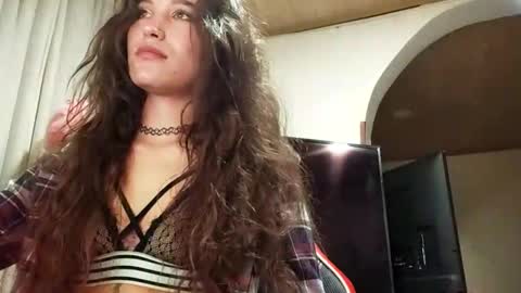 draculina69 online show from 12-12-24, 04:59