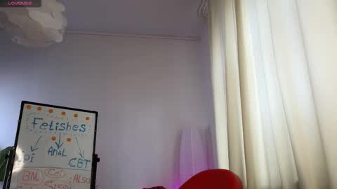 Lisbeth Salander online show from 12-23-25, 08:12