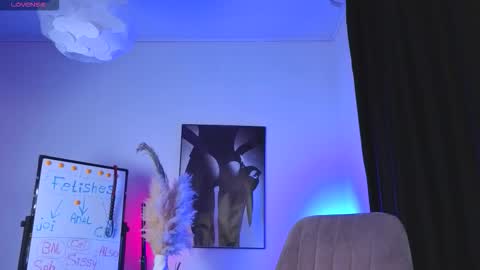 Lisbeth Salander online show from 02-08-26, 05:44