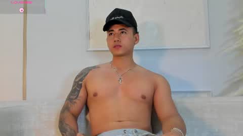 Snapshot of draven_marceaux chatting on 06-21-26, 06:21 Draven online show from 06-21-26, 06:21
