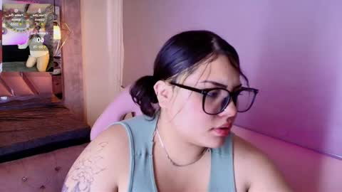  C A M I L A  online show from 04-11-26, 12:20