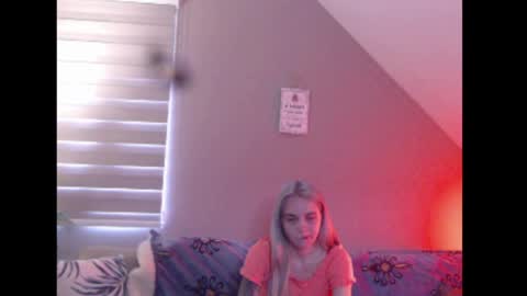 A girl online show from 03-30-26, 07:31