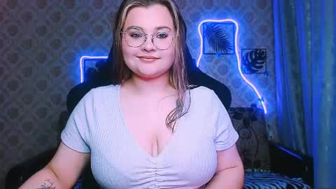 Snapshot of dreamforyoue2 chatting on 05-31-26, 05:31 dreamforyoue2 online show from 05-31-26, 05:31