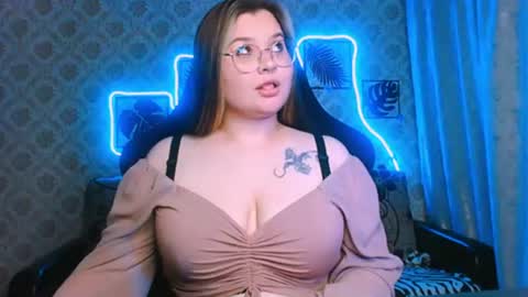 Snapshot of dreamforyoue2 chatting on 07-26-26, 06:59 dreamforyoue2 online show from 07-26-26, 06:59