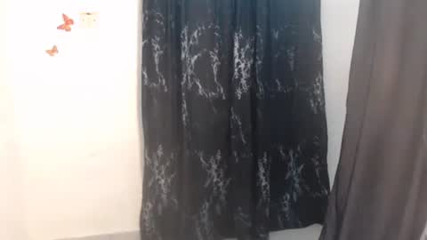 Snapshot of dreamy_wetpussy chatting on 05-04-26, 07:54 BEAUTY online show from 05-04-26, 07:54