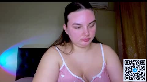 Mila online show from 03-06-26, 06:37