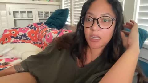 Snapshot of dreamyriri chatting on 03-10-26, 07:08 RIRI OR DREAMY online show from 03-10-26, 07:08