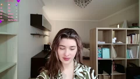 Dia online show from 04-08-26, 11:10