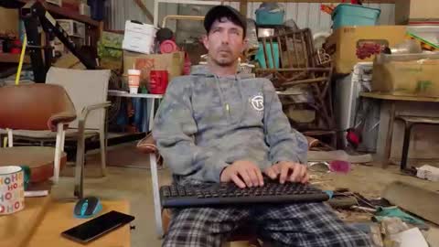 Inexperienced catfish online show from 05-06-26, 10:53