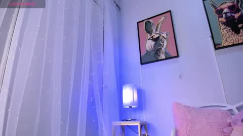 Snapshot of dulce__fiore07 chatting on 06-05-26, 12:11 dulce__fiore07 online show from 06-05-26, 12:11