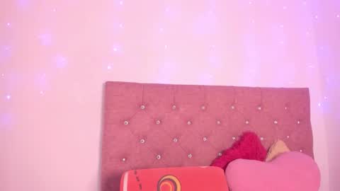 Dulce online show from 03-12-26, 01:50