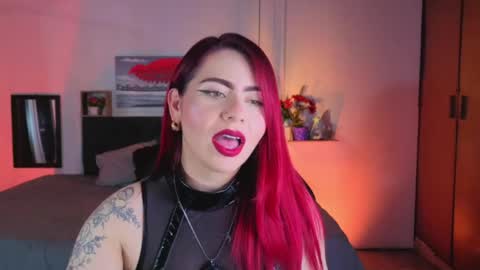 Snapshot of dulce_charlottee chatting on 04-20-26, 07:26 DULCE online show from 04-20-26, 07:26