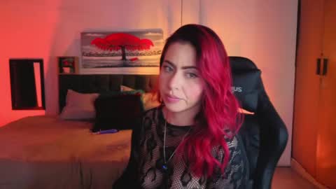 Snapshot of dulce_charlottee chatting on 04-30-26, 05:19 DULCE online show from 04-30-26, 05:19