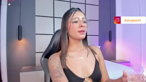 D U L C E online show from 05-23-26, 09:08