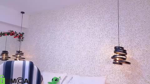 Snapshot of dulce_isabel_ chatting on 05-26-26, 03:46 dulce_isabel_ online show from 05-26-26, 03:46