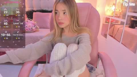 Dulce  online show from 04-15-26, 06:04