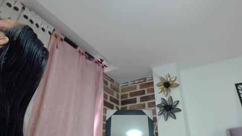 Snapshot of dulce_tentaciion chatting on 05-19-26, 08:48 Dulce online show from 05-19-26, 08:48