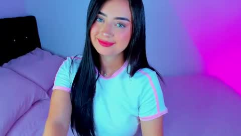 Snapshot of dulcedanii chatting on 07-07-26, 04:44 Daniela online show from 07-07-26, 04:44