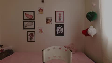 Dulce online show from 05-05-26, 03:42