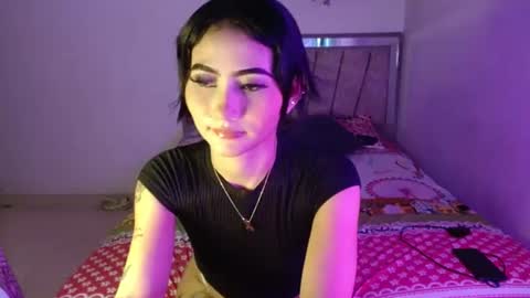 Snapshot of dulcesexy18 chatting on 06-24-26, 11:15 dulcesexy18 online show from 06-24-26, 11:15