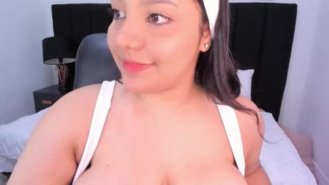 Snapshot of dullce77 chatting on 03-08-26, 07:28 Dulce online show from 03-08-26, 07:28