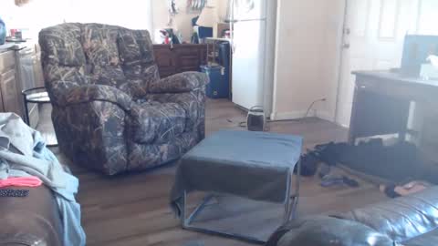 dumbgirl5150 online show from 12-14-24, 09:35