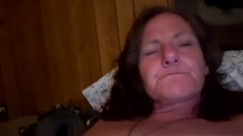 dumbgirl5150 online show from 01-07-26, 10:29