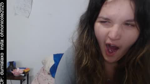 the only advantage you have over me is that u can kiss my ass and i cant  online show from 03-03-26, 03:45