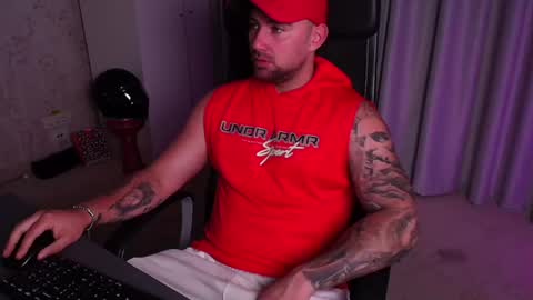 Snapshot of duncanstones chatting on 06-21-26, 08:28 DuncanStone online show from 06-21-26, 08:28