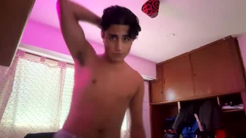 Tobias online show from 12-02-24, 06:32