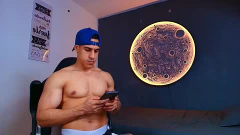 duran_dhikol1 online show from 05-15-26, 01:23